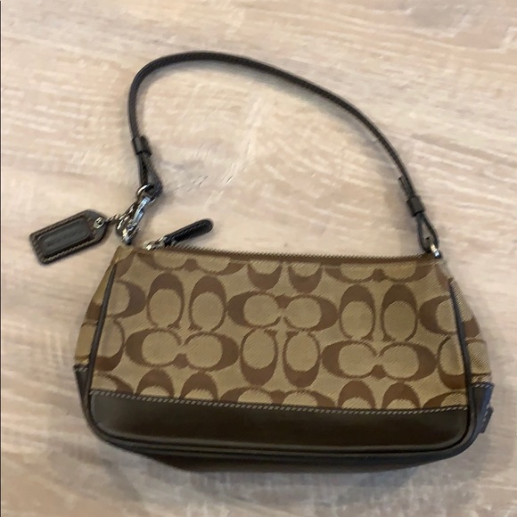 Coach Brown Leather Signature Handbag - Picture 6 of 7